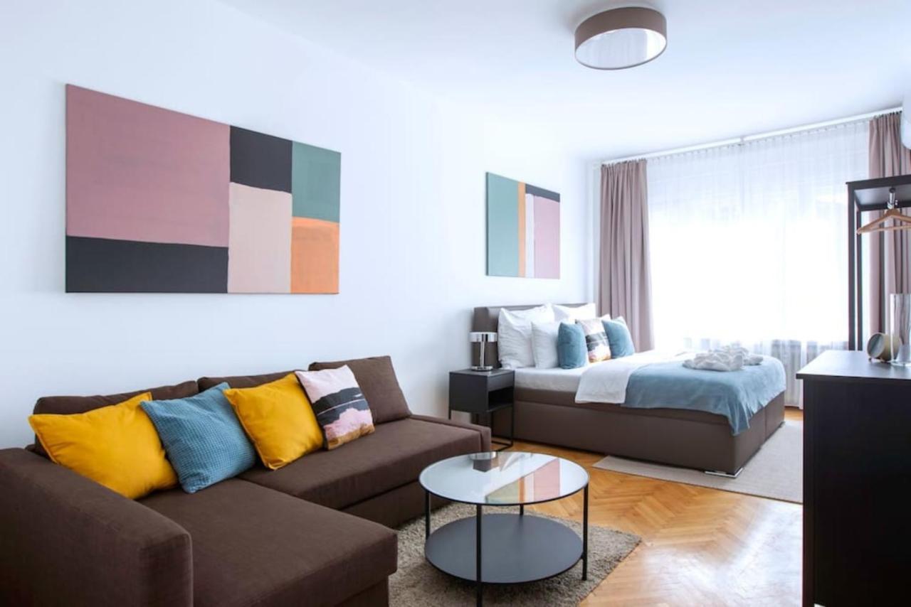 Michal&Michael'S Central Apartments Prague Exterior photo